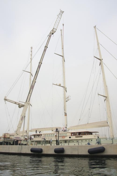ATH 04 - Retirada palo embarcación Athena - Grúas Gavi
